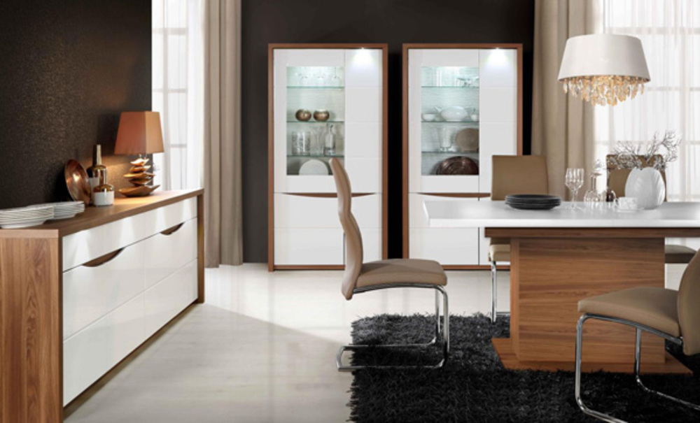 Table de repas moderne en promo