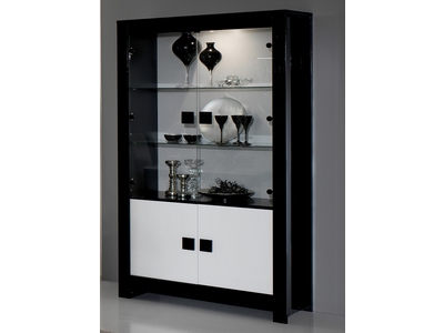 VITRINE