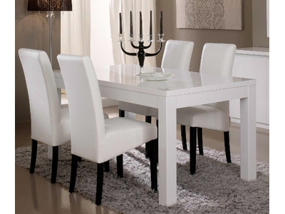 TABLE REPAS