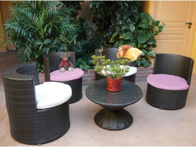 SALON DE JARDIN