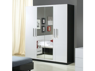 ARMOIRE 4 PORTES