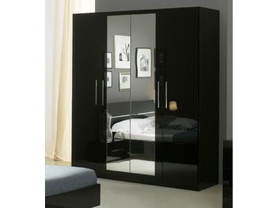 ARMOIRE 4 PORTES