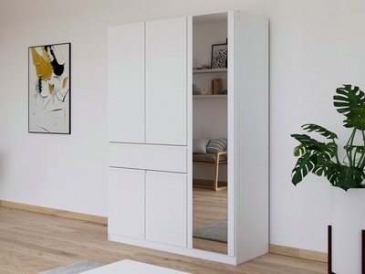 Armoire 5 portes dont 1 miroir 1 tiroir