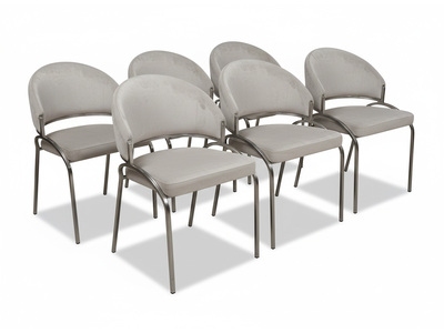 Lot de 6 chaises dont 1 offerte